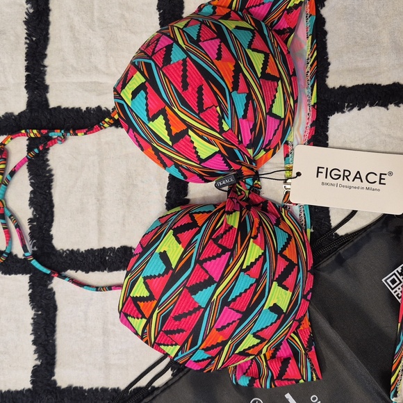 NWT Figrace L Retro Mosaic Triangle Print Bikini Top + Bottom Set + Swim Bag - Picture 9 of 13